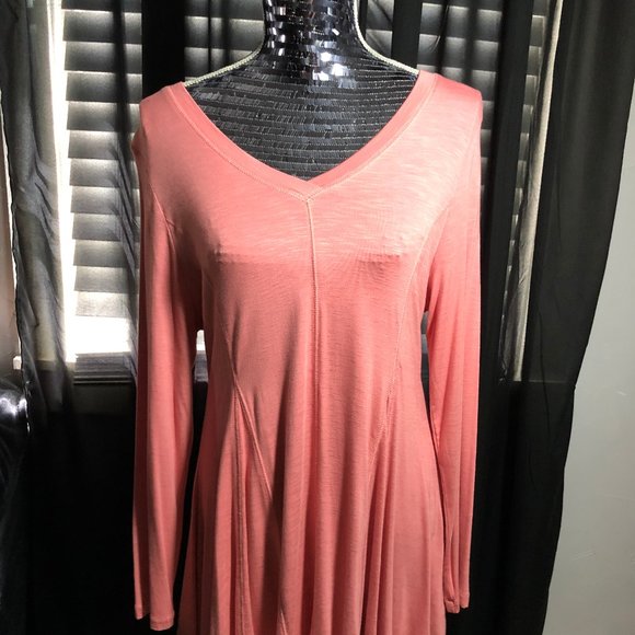 Soft Surroundings M Peach Long Sleeve V-Neck Tunic - Picture 2 of 8